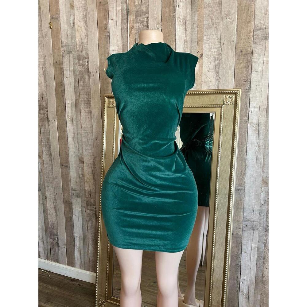 Beautiful velvet dress, modern cut
